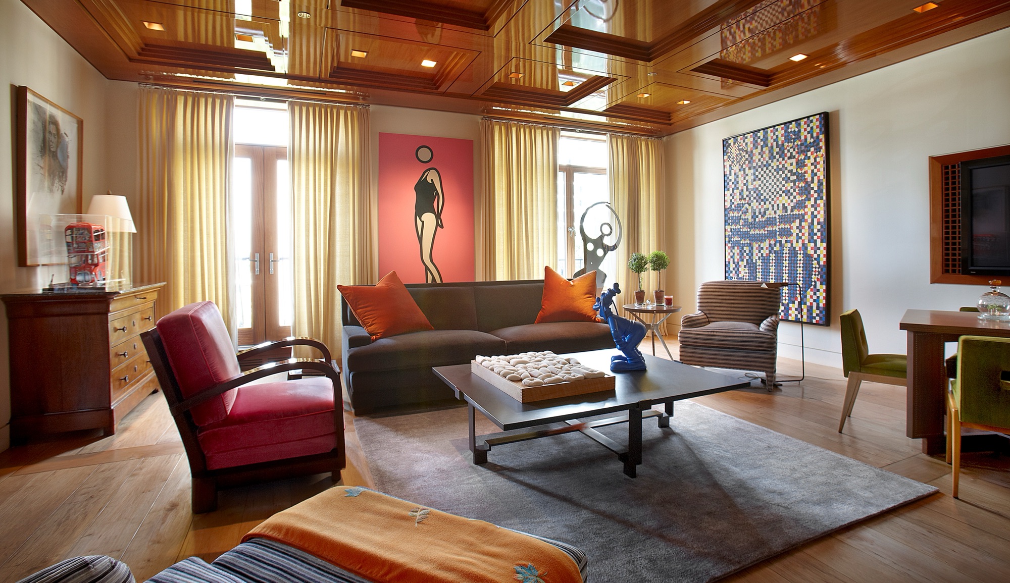 New 4,000 Sq Ft Condominium, Chicago, Illinois. Interior by Scott Himmel & Co.