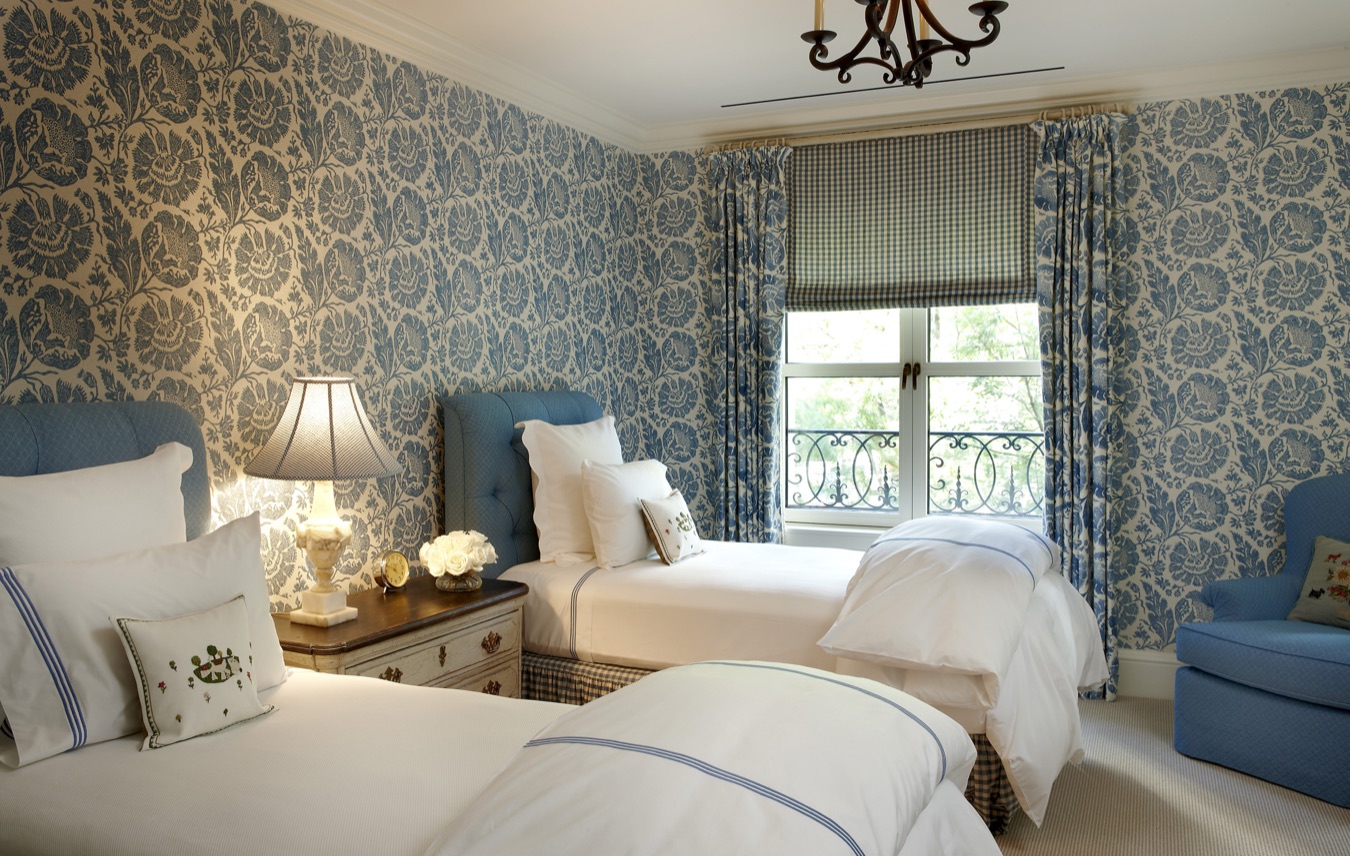 6,500 Sq Ft Duplex Maisonette, Gold Coast, Chicago, interior by Scott Himmel & Co., image 9