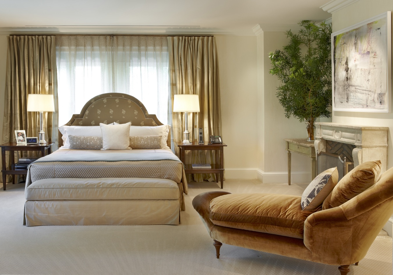 6,500 Sq Ft Duplex Maisonette, Gold Coast, Chicago, interior by Scott Himmel & Co., image 8