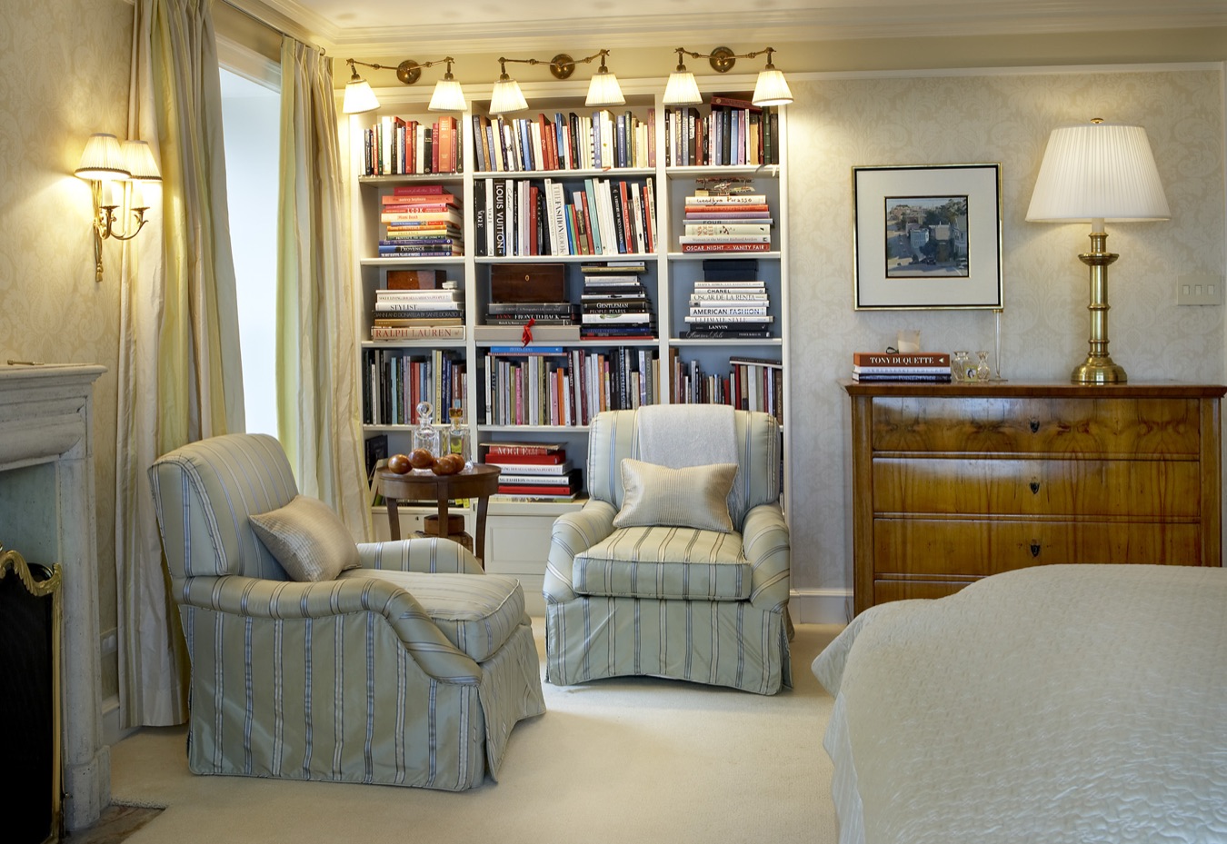 Vintage Duplex Apartment, Lincoln Park, Chicago, interior by Scott Himmel & Co., image 9