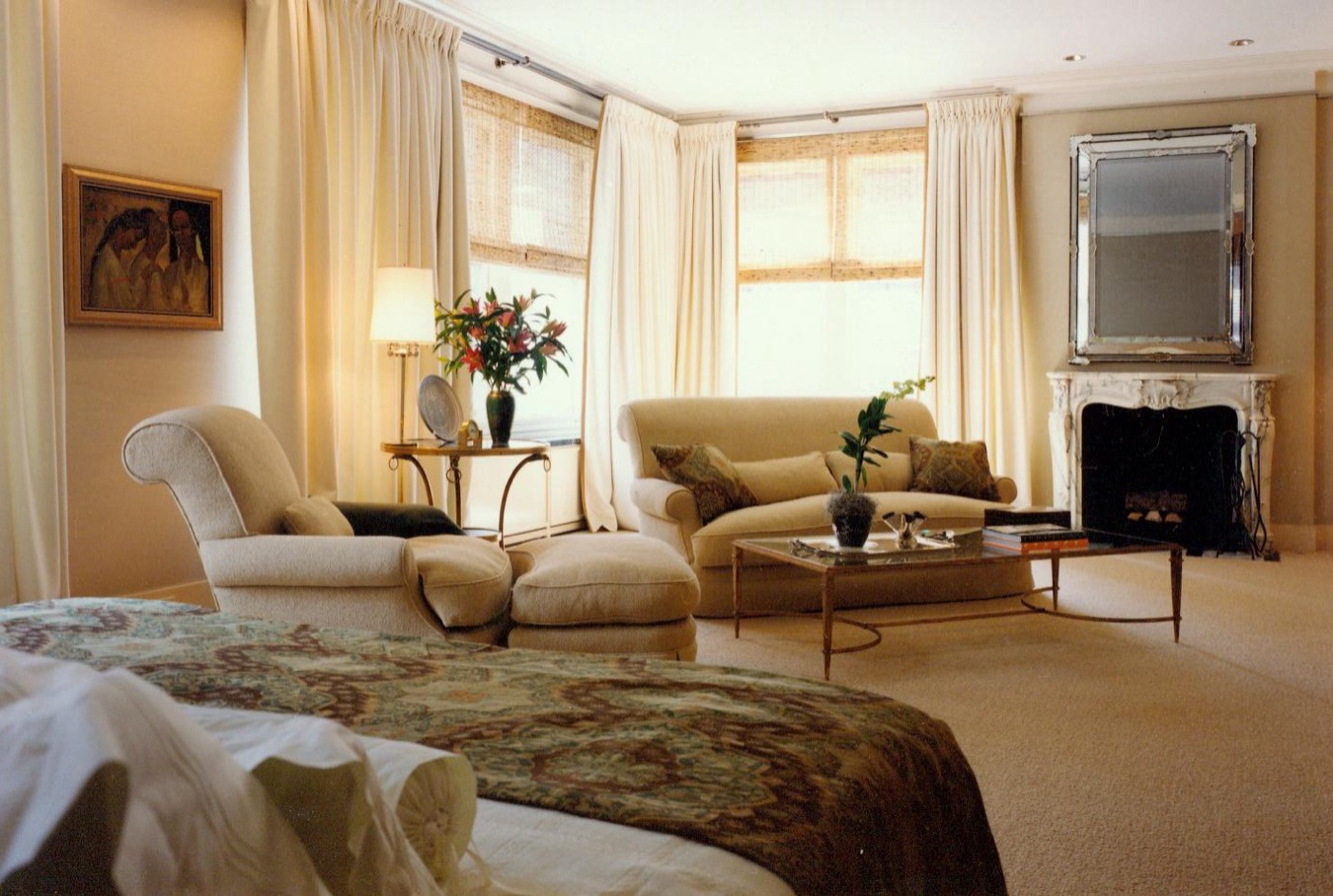 Vintage Condominium Apartment, East Lake Shore Drive, Chicago, interior by Scott Himmel & Co., image 9