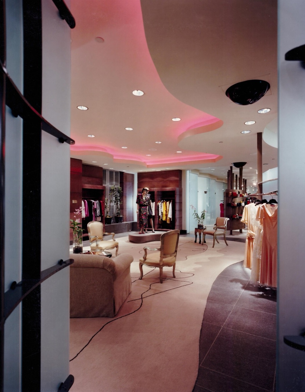Stanley Korshak Department Store, The Crescent, Dallas, Texas, interior by Scott Himmel & Co., image 7